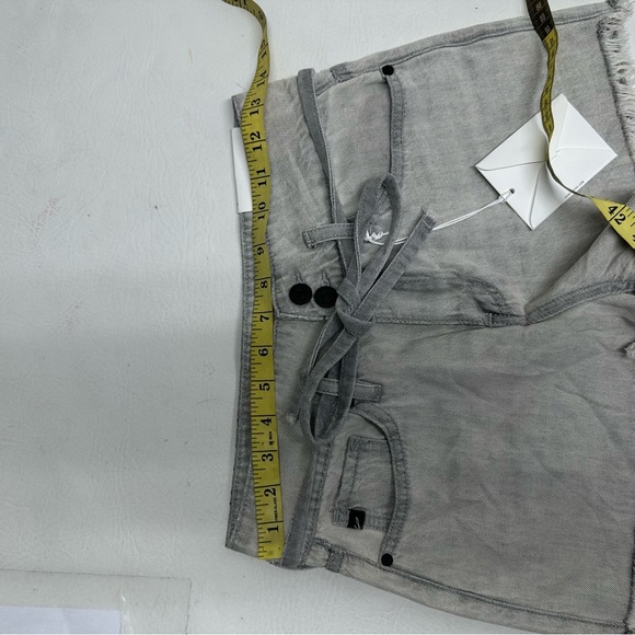 KANCAN tamsin belted high rise Gray Denim Women's Shorts nwt size small - Picture 4 of 8
